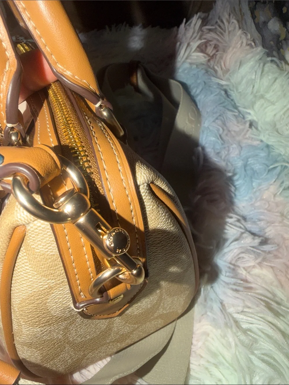 Coach authentic rowan